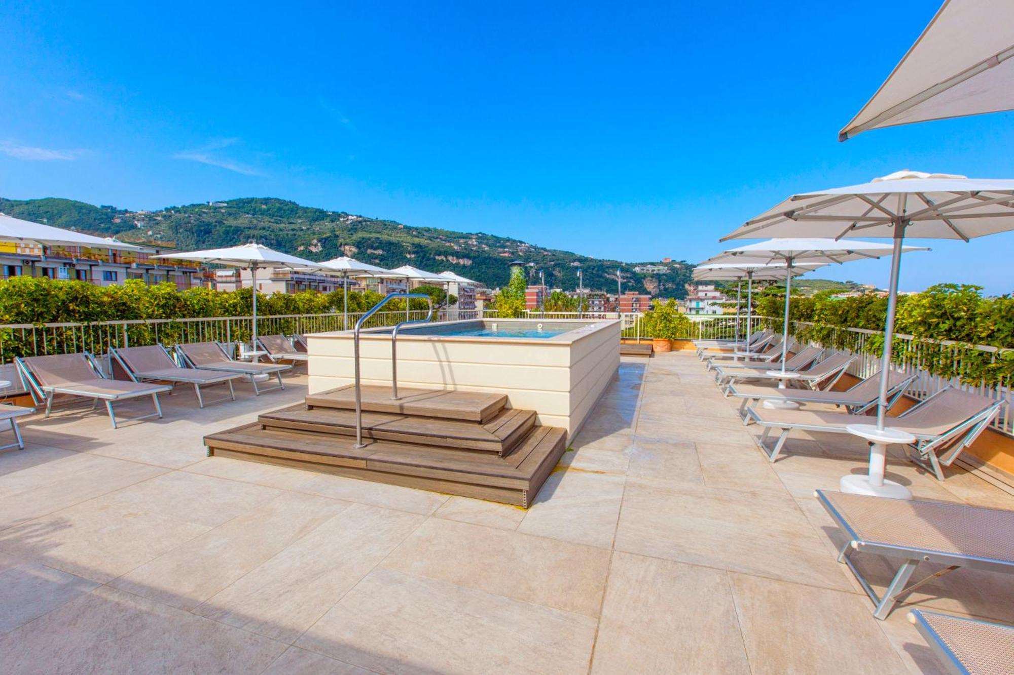 Hotel Michelangelo Sorrento Esterno foto