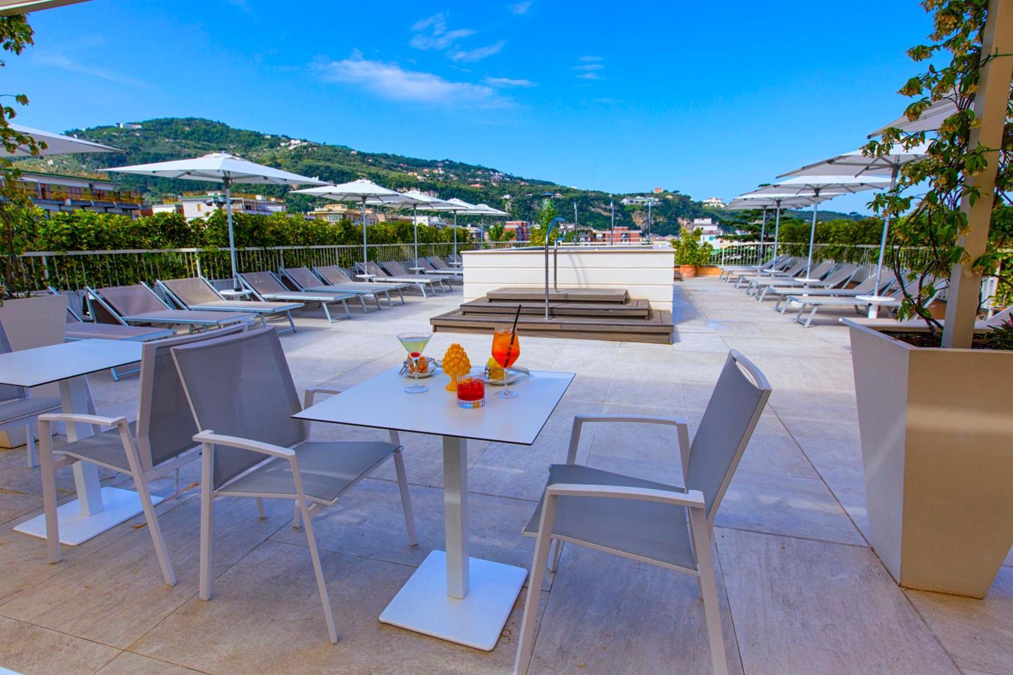 Hotel Michelangelo Sorrento Esterno foto